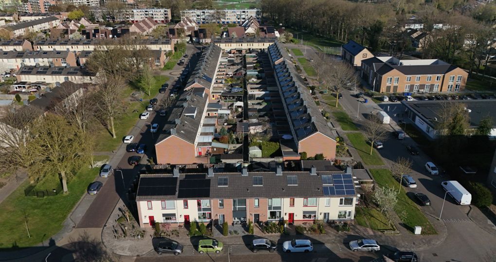 130 houten vloeren geïsoleerd in Hoogeveen