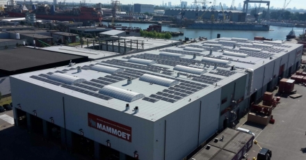 1.400 zonnepanelen op dak transportbedrijf
