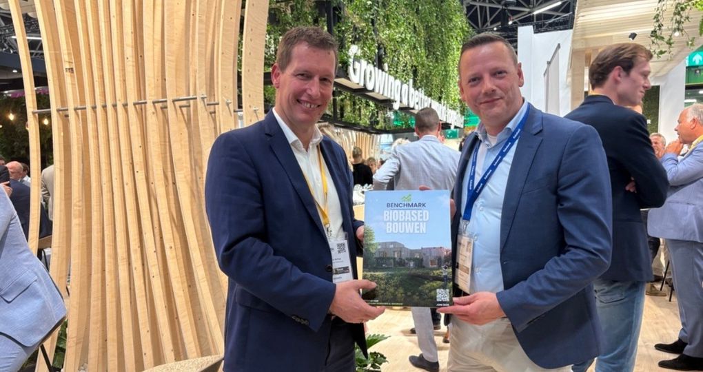 Benchmark Biobased Bouwen overhandigd bij lanceringsmoment