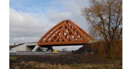 Houten brug, Achterbosch Architectuur en Onix