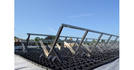 Sanoforum Brunssum krijgt eerste solar retentiedak