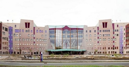 Ziekenhuis Isala koninklijk geopend