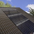 Zonne-energiesystemen één geheel met dak